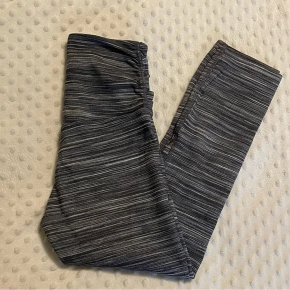 Lululemon Align Cross Waist 21in inseam size 2 - Picture 2 of 8